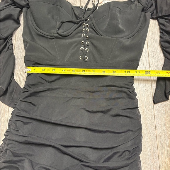 Oh Polly Black Lace-Up Long Sleeve Dress - Picture 6 of 10